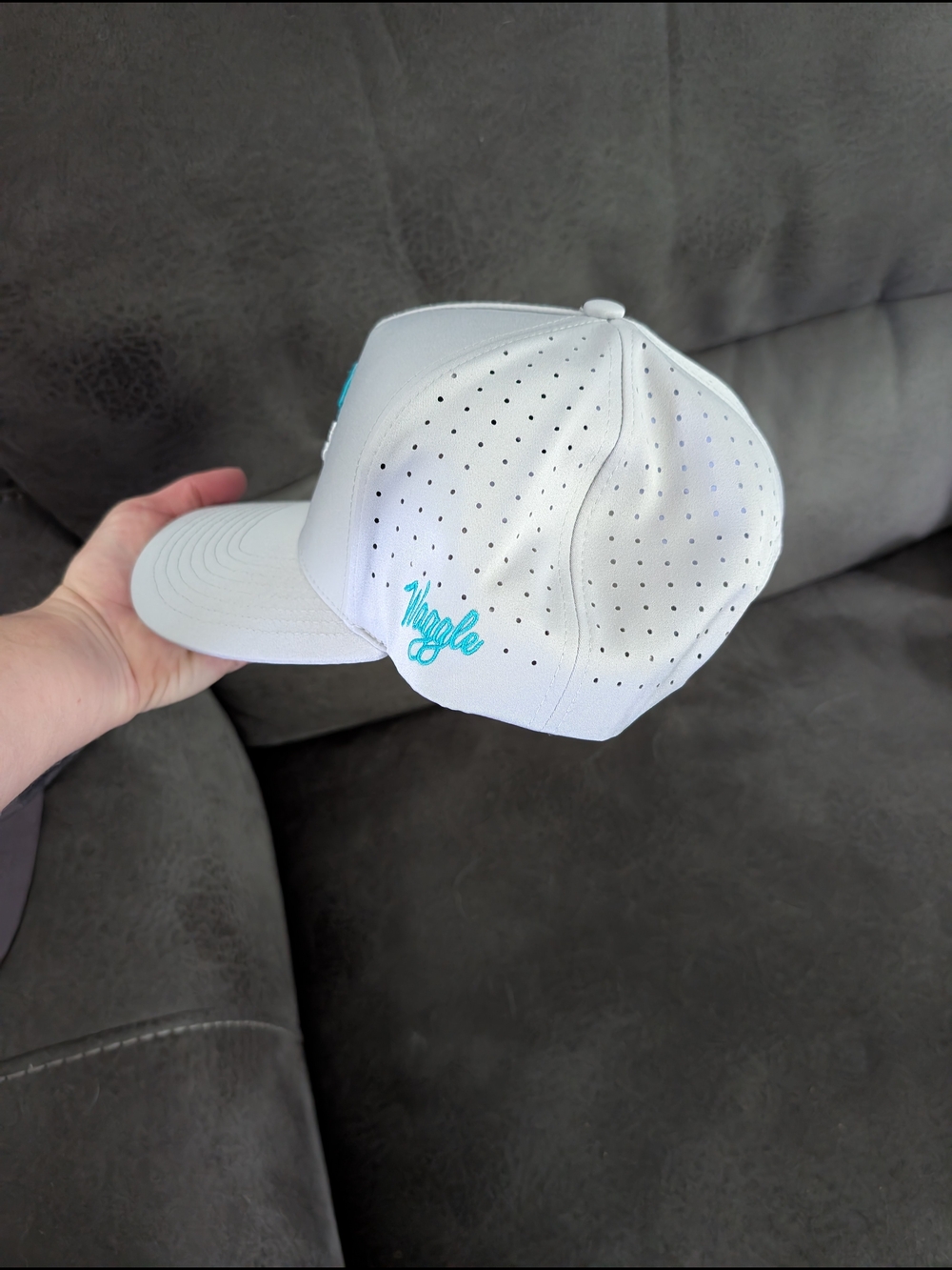 Unisex Light Gray Baseball Cap with Teal Heron Embroidery - Picture 3 of 4